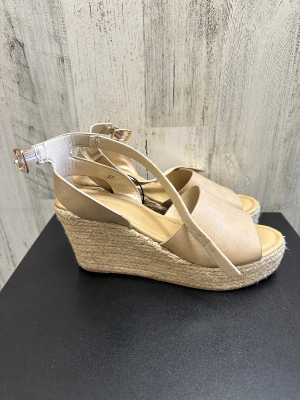 Chic and stylish women's shoes for fashion weekTan Sandals Heels Wedge Pierre Dumas, Size 10 Chic and stylish women's shoes for fashion weekTan Sandals Heels Wedge Pierre Dumas, Size 10