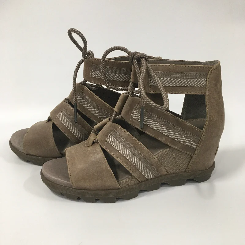 Comfy casual women's shoes for everyday wearTan Sandals Heels Wedge Sorel, Size 8