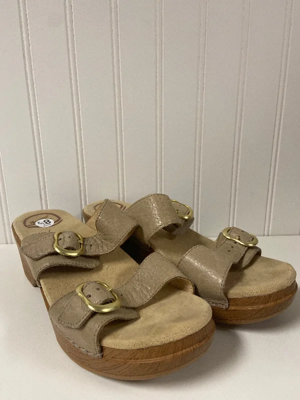 Timeless and elegant women's shoe classicsTaupe Sandals Heels Block Dansko, Size 8.5 Timeless and elegant women's shoe classicsTaupe Sandals Heels Block Dansko, Size 8.5