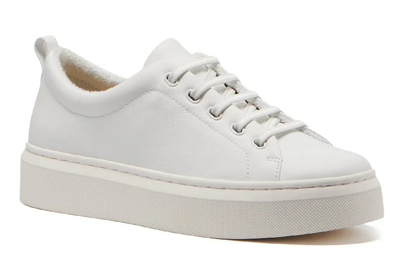 Elegant and refined women's shoe designsJumpstreet Bungee