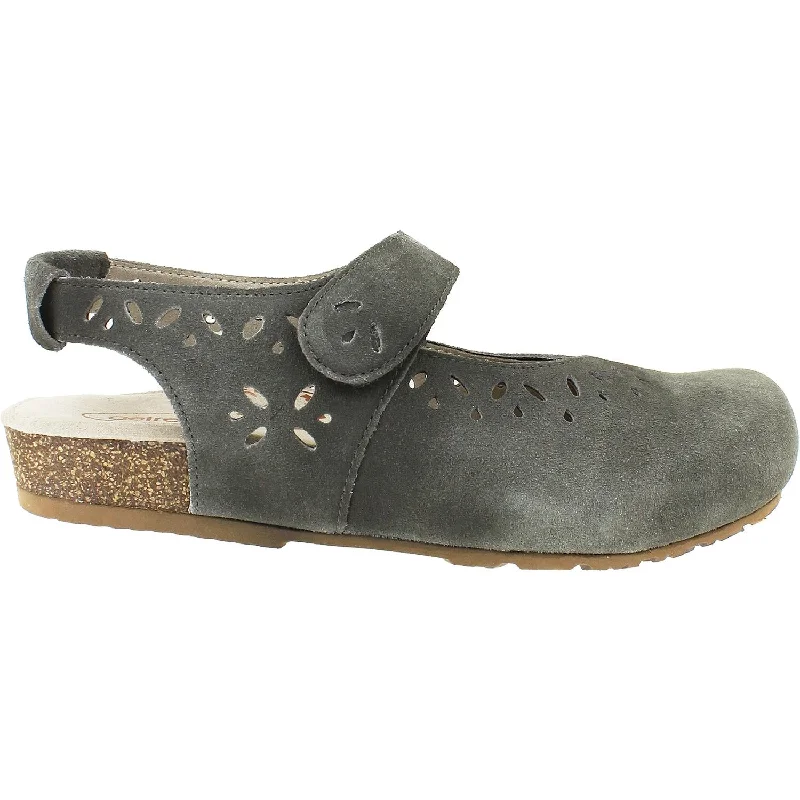 Warm and cozy women's shoes for winterWomen's Aetrex Cheryl Concrete Suede