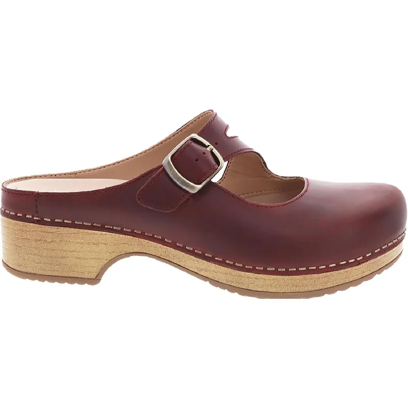 Elegant and sophisticated women's shoes for elegant eveningsWomen's Dansko Britney Red Oiled Pull Up Leather Elegant and sophisticated women's shoes for elegant eveningsWomen's Dansko Britney Red Oiled Pull Up Leather