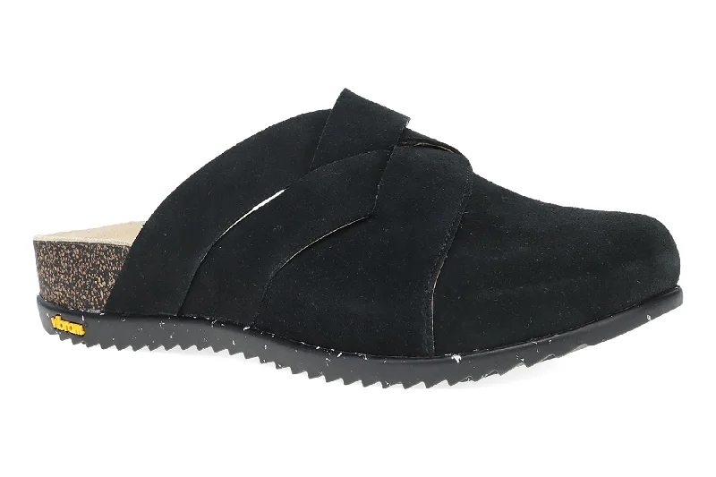 Chic and stylish women's shoes that complement every outfit and occasioDaniella