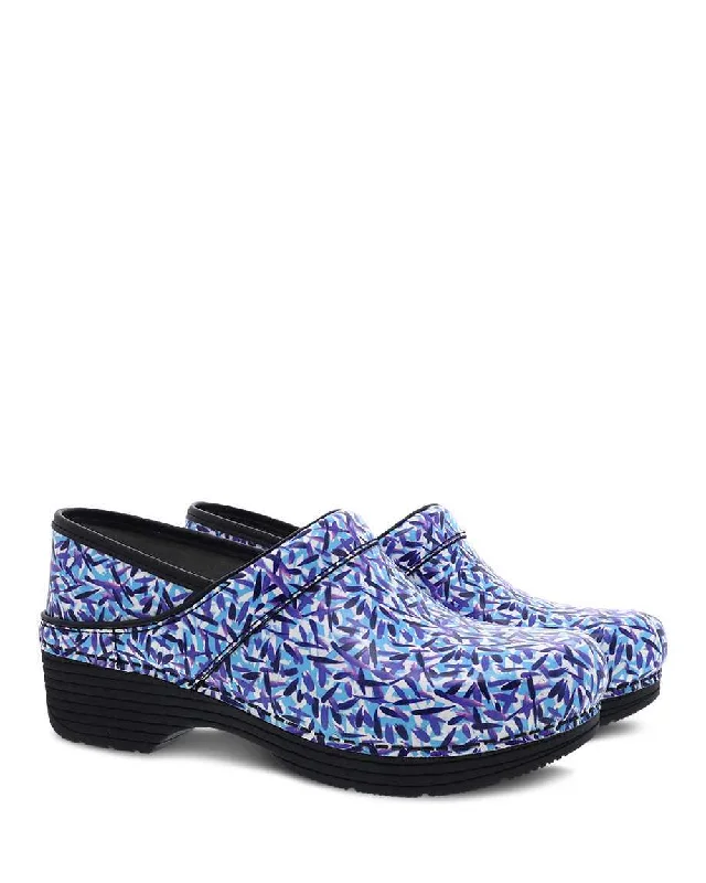 Fashion-forward and trendy women's shoe stylesDansko LT Pro Leather