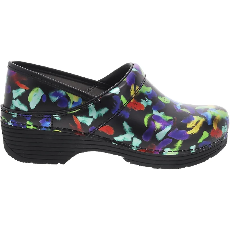 Chic and trendy women's shoes for the officeWomen's Dansko LT Pro Plume Leather