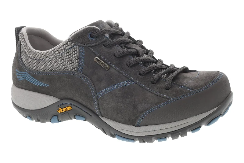 Elegant and sophisticated women's shoes for mature womenPaisley