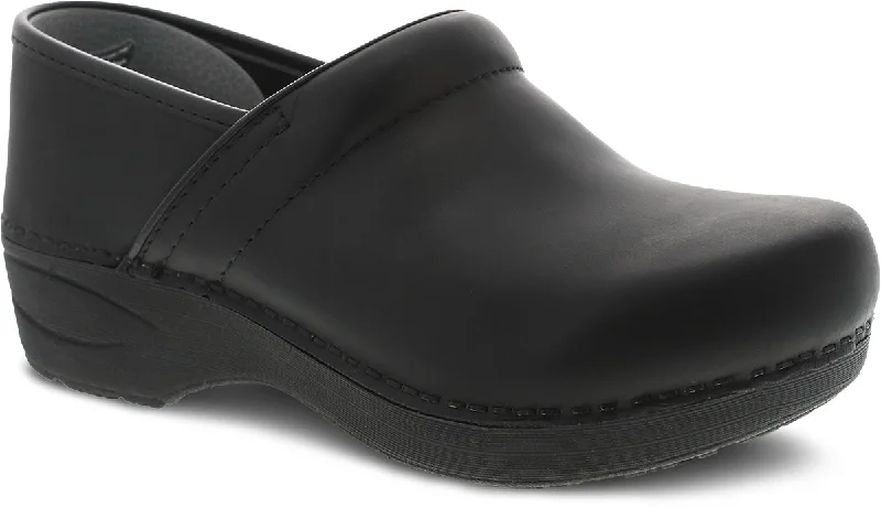 Comfy casual women's shoes for everyday wearDansko Wide XP 2.0