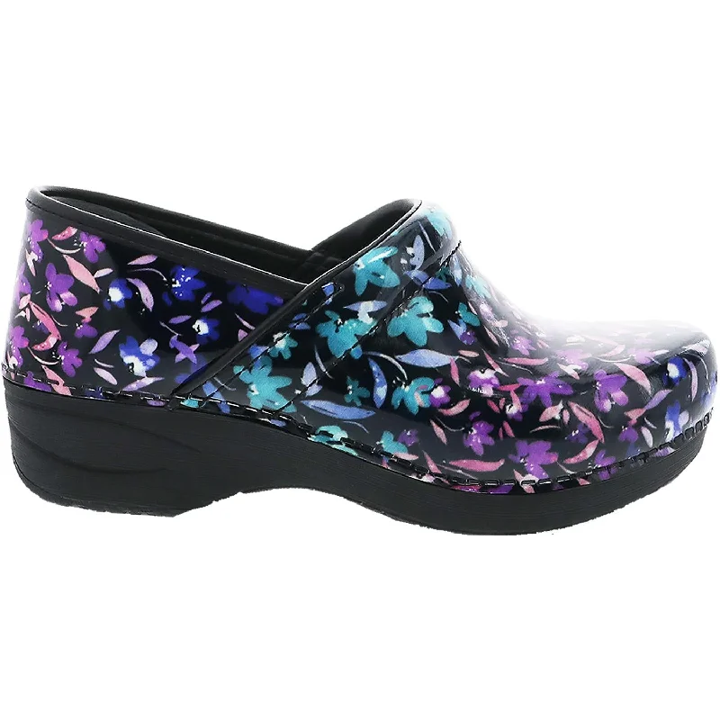 Chic and stylish women's shoes for graduation ceremoniesWomen's Dansko XP 2.0 Flowering Patent Leather Chic and stylish women's shoes for graduation ceremoniesWomen's Dansko XP 2.0 Flowering Patent Leather