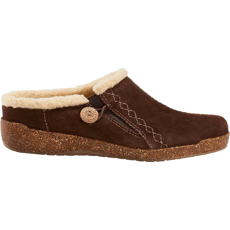 Feminine and dainty women's shoe designsWomen's Earth Johanna Bark Suede