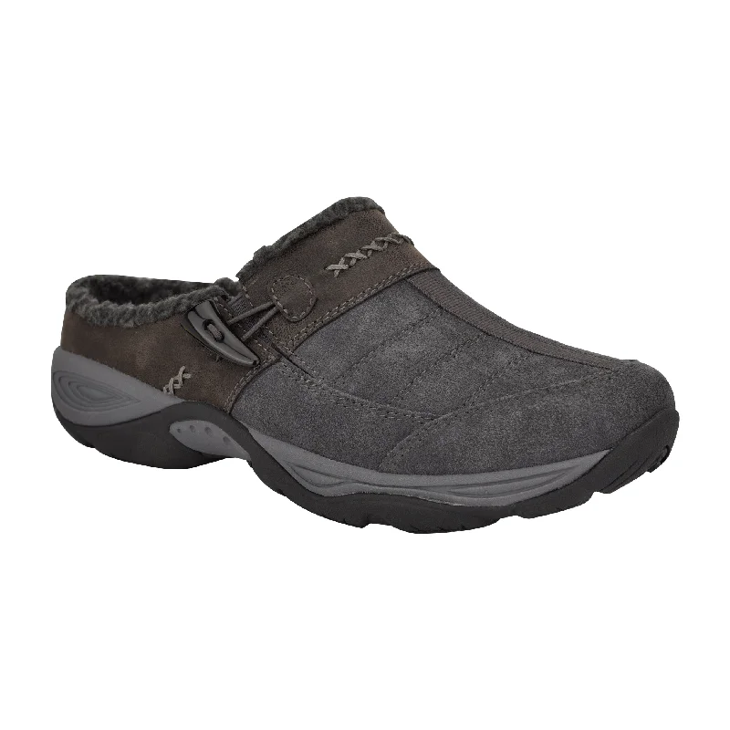 Stylish and comfortable women's shoes for long days at workEfrost Clogs