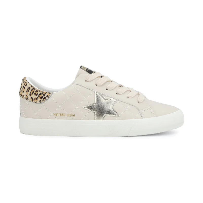 Versatile and adaptable women's shoes for every occasionGrande Slip On Sneakers