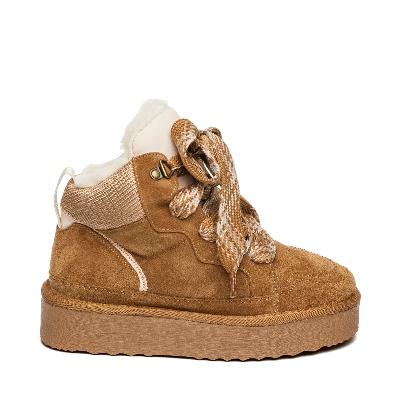 Comfy and stylish women's shoes for walkingPaci Sneaker CHESTNUT SUEDE