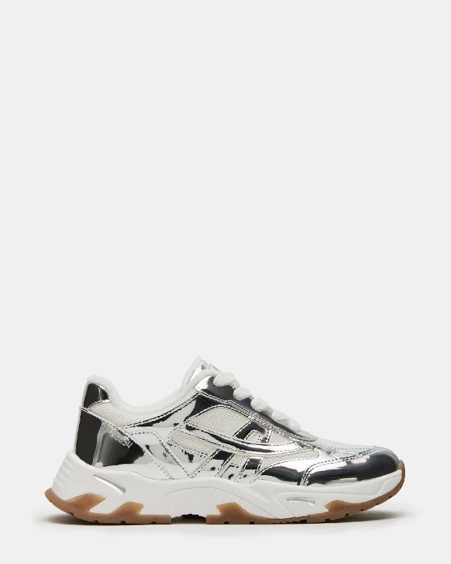 Flattering and stylish women's shoes for petite feetPREGAME SILVER