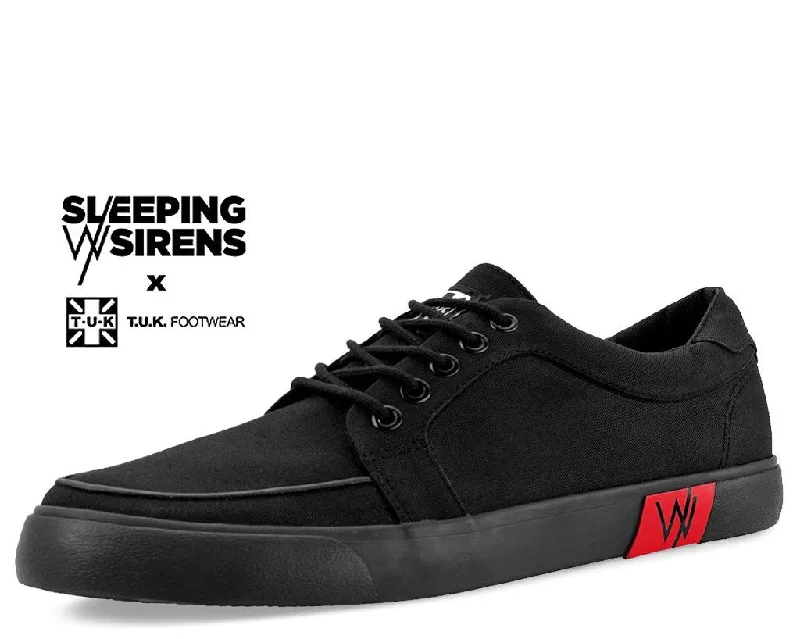 Stylish and comfortable women's shoes for long days at workSWS x T.U.K. - Collaboration VLK Sneaker