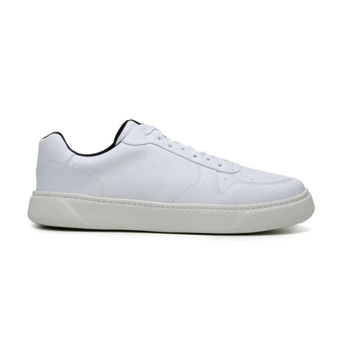 Versatile and elegant women's shoes for any outfitSneaker 645 by Ahimsa - white