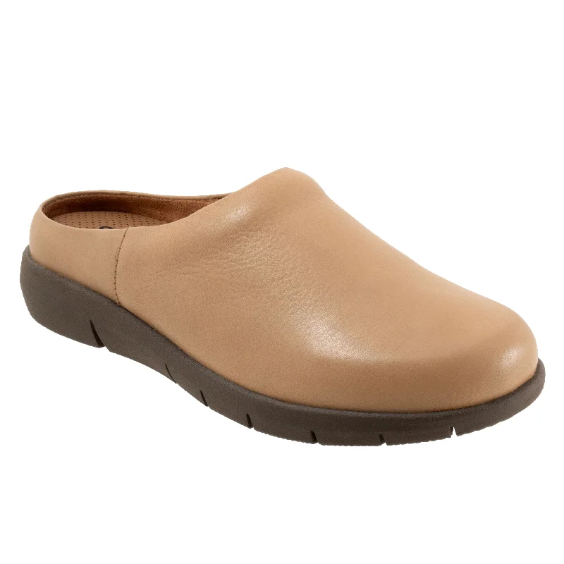 Bold and statement-making women's shoes for the bold and beautifulAndria