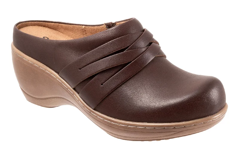 Versatile and stylish women's shoes for city walksMackay