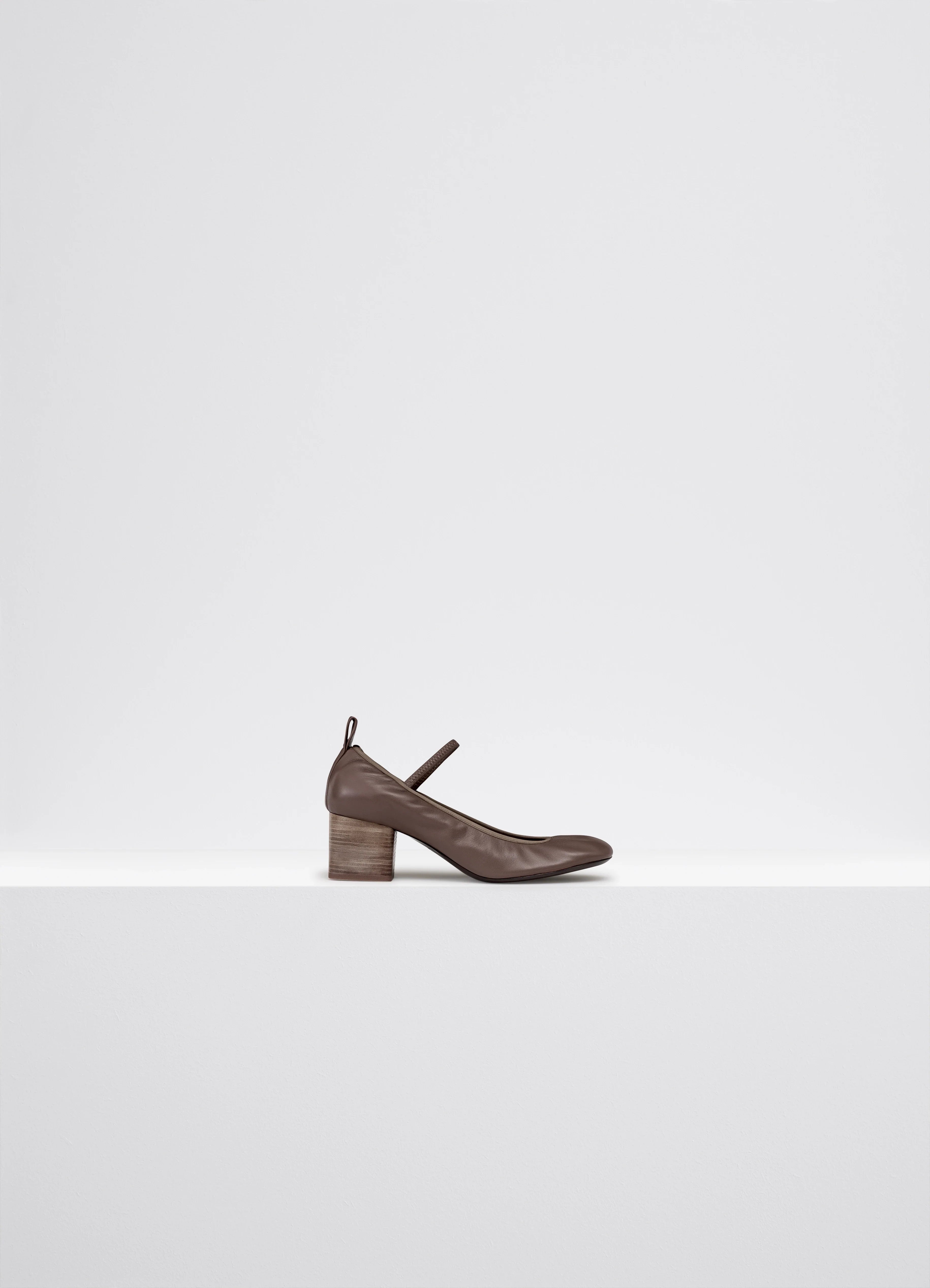 Stylish and supportive women's shoes for high archesSQUARE BALLERINA WITH 55MM HEEL Stylish and supportive women's shoes for high archesSQUARE BALLERINA WITH 55MM HEEL