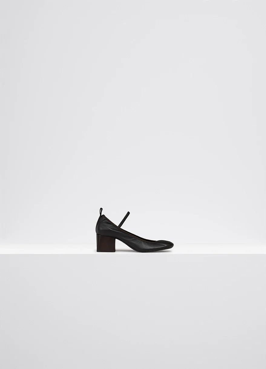 Durable and stylish women's shoes for active lifestylesSQUARE BALLERINA WITH 55MM HEEL Durable and stylish women's shoes for active lifestylesSQUARE BALLERINA WITH 55MM HEEL