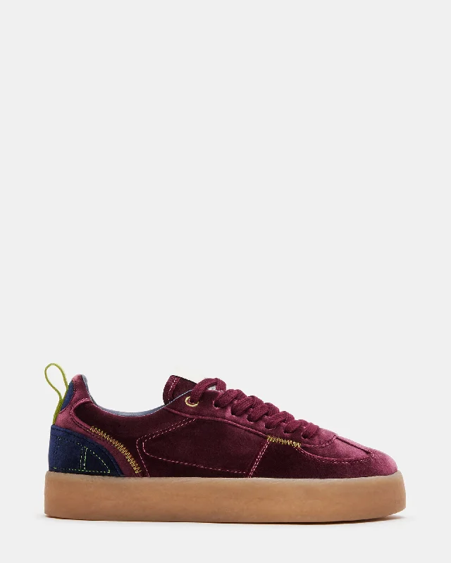 Comfy and stylish women's shoes for flat feetTUCKER BURGUNDY MULTI