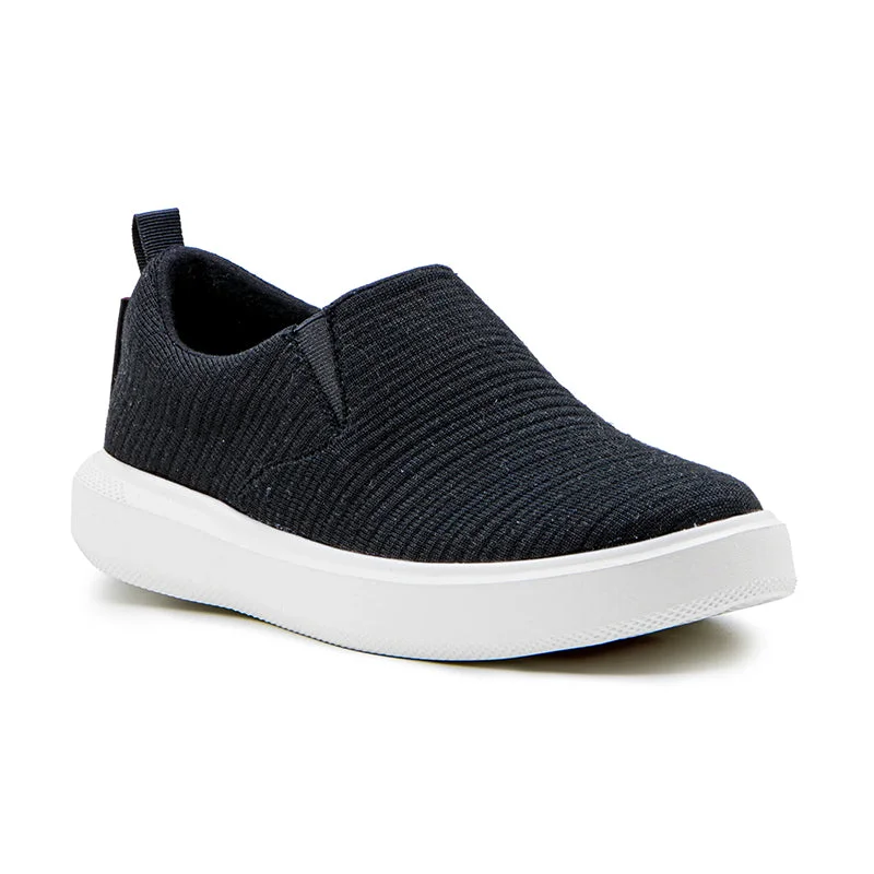 Chic and trendy women's shoe fashionsWomen's Byron Slip-On Offshore Jet