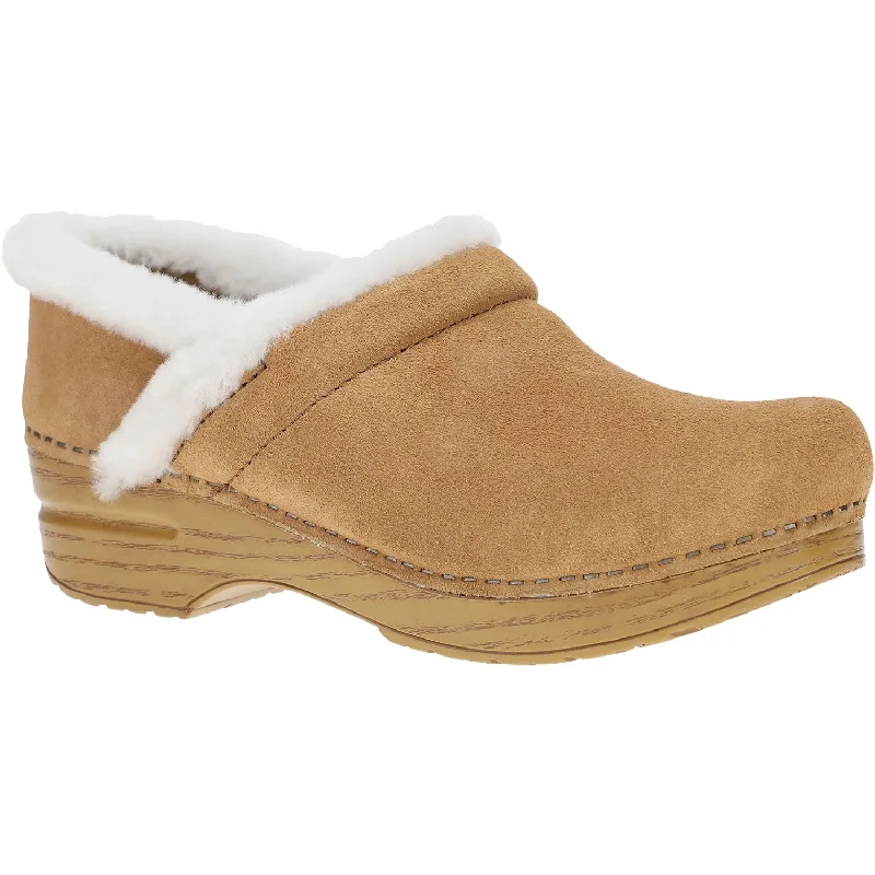 Stylish and practical women's shoes for rainy daysWomen's Dansko Professional Cozy Suede Stylish and practical women's shoes for rainy daysWomen's Dansko Professional Cozy Suede