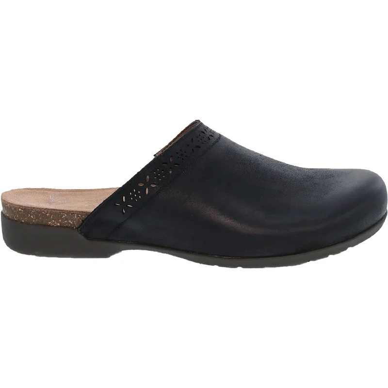 Comfy casual women's shoes for everyday wearWomen's Dansko Robbie Black Burnished Nubuck Comfy casual women's shoes for everyday wearWomen's Dansko Robbie Black Burnished Nubuck