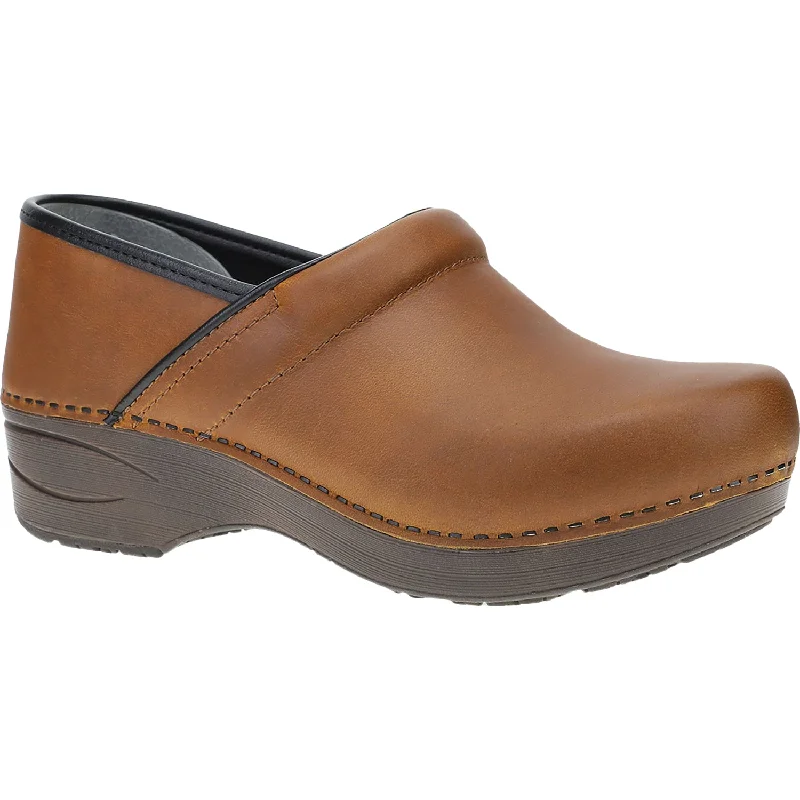 Chic and stylish women's shoes for fashion weekWomen's XP 2.0 Caramel Waterproof Leather Chic and stylish women's shoes for fashion weekWomen's XP 2.0 Caramel Waterproof Leather