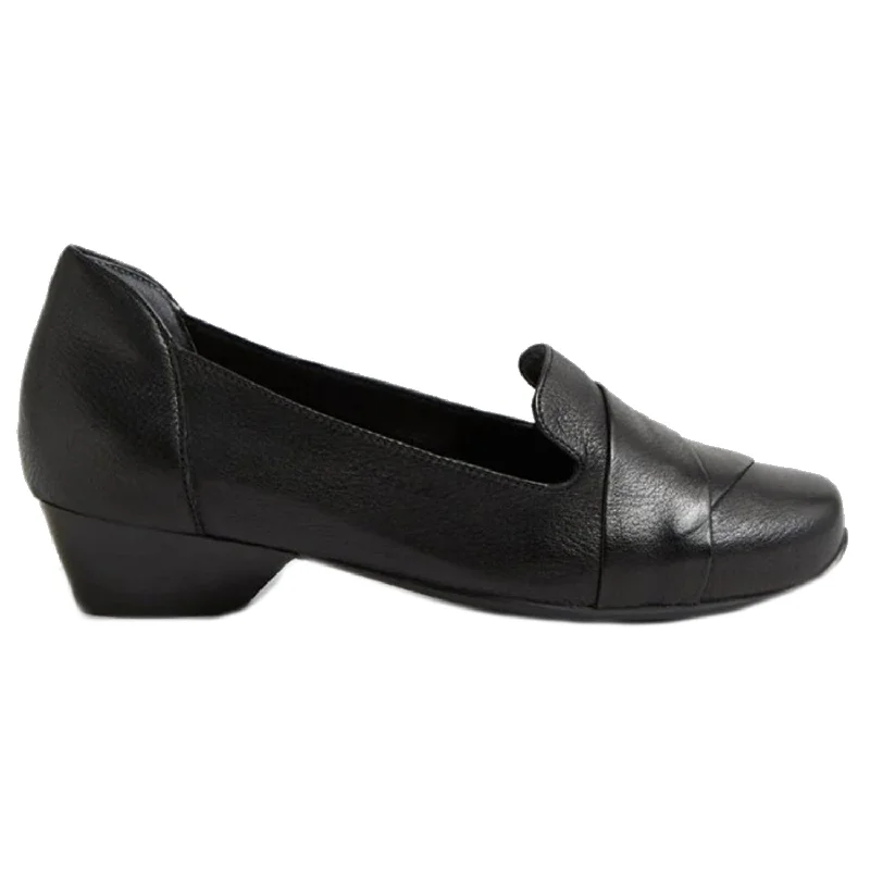 Sleek and modern women's footwear optionsWomen's Ziera Celyn Black Leather