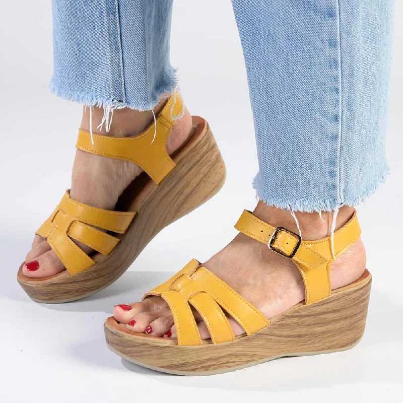 Fashion-forward and trendy women's shoe stylesAlessio Ladies Platform Fashion Sandal - Mustard Fashion-forward and trendy women's shoe stylesAlessio Ladies Platform Fashion Sandal - Mustard