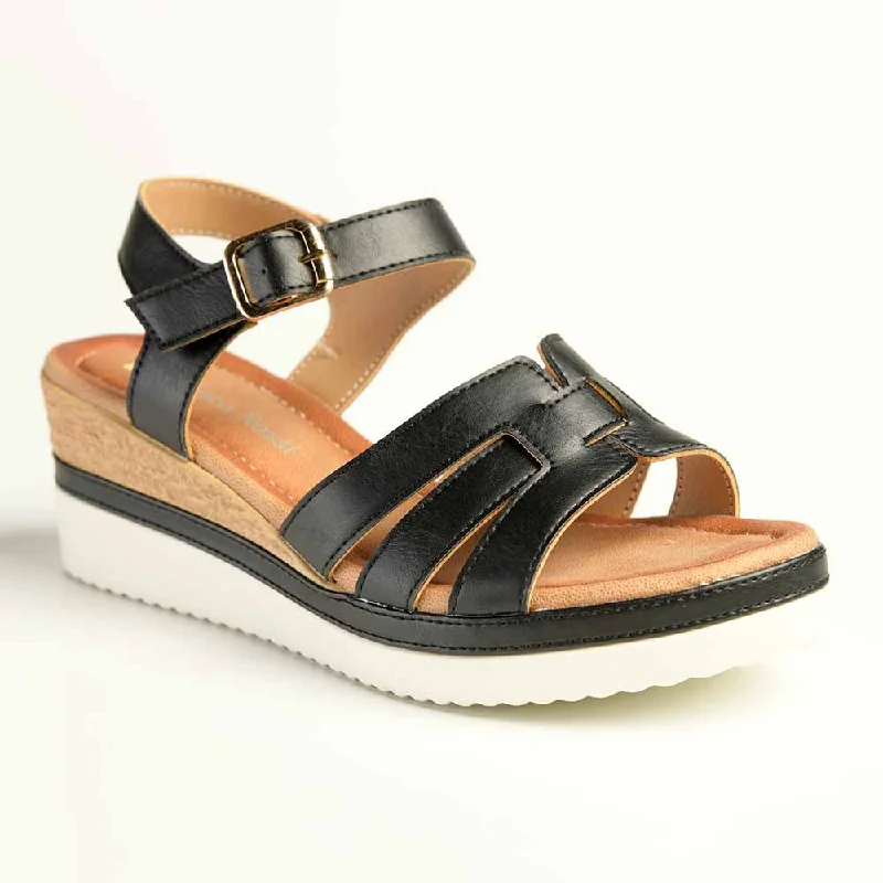 Chic and stylish women's shoes that complement every outfit and occasioAlessio Rev Wedge - Black Chic and stylish women's shoes that complement every outfit and occasioAlessio Rev Wedge - Black