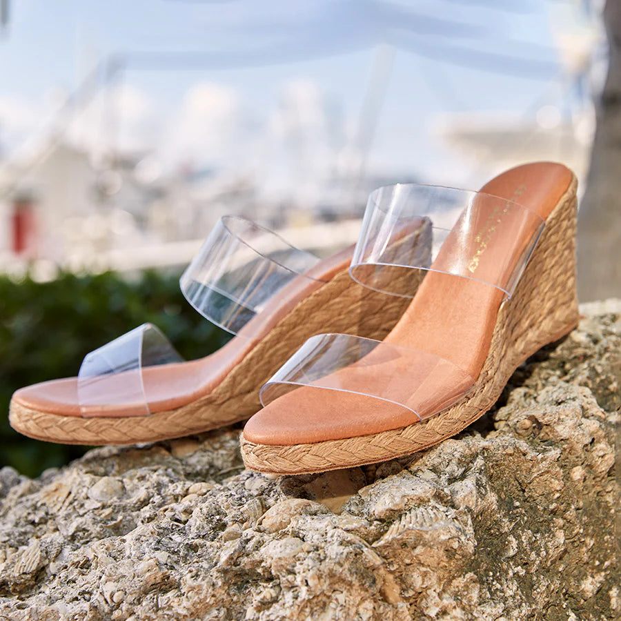 Elegant and sophisticated women's shoes for mature womenANFISA CLEAR