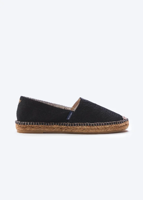 Chic and trendy women's shoes for the officeBarceloneta Canvas Espadrilles