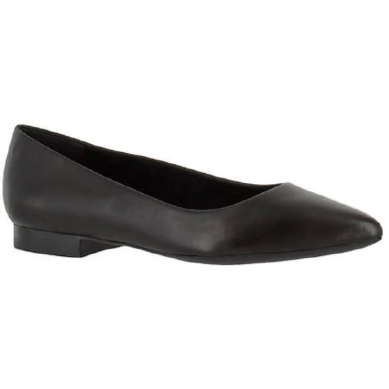 Elegant and classic women's shoes for prom nightBella Vita Womens Vivien Flats