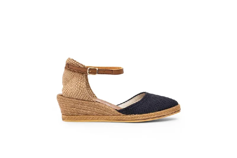 Comfy casual women's shoes for everyday wearBETTY
