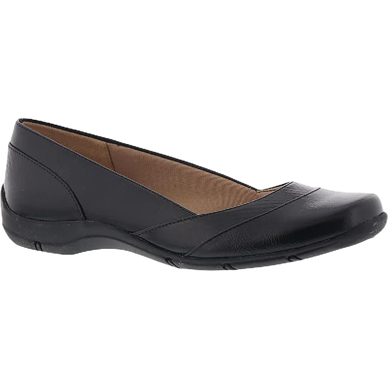 Versatile and stylish women's shoes for everyday chicDeja Vu Womens Faux Leather Flats Versatile and stylish women's shoes for everyday chicDeja Vu Womens Faux Leather Flats