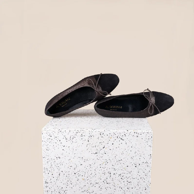 Comfy and stylish women's shoes for everyday casual wearComo - Bronze/Black Suede