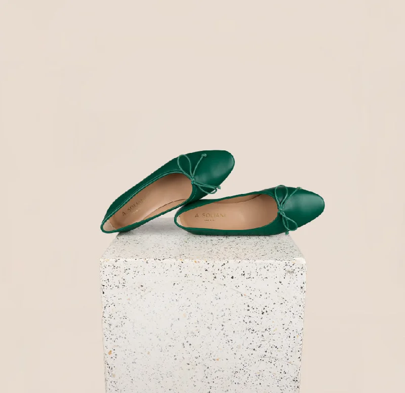 Comfy and cozy women's shoes for loungingComo - Emerald