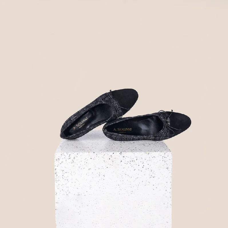 Comfy and stylish women's shoes for lounging around the houseComo - Plaid/Black Suede Comfy and stylish women's shoes for lounging around the houseComo - Plaid/Black Suede