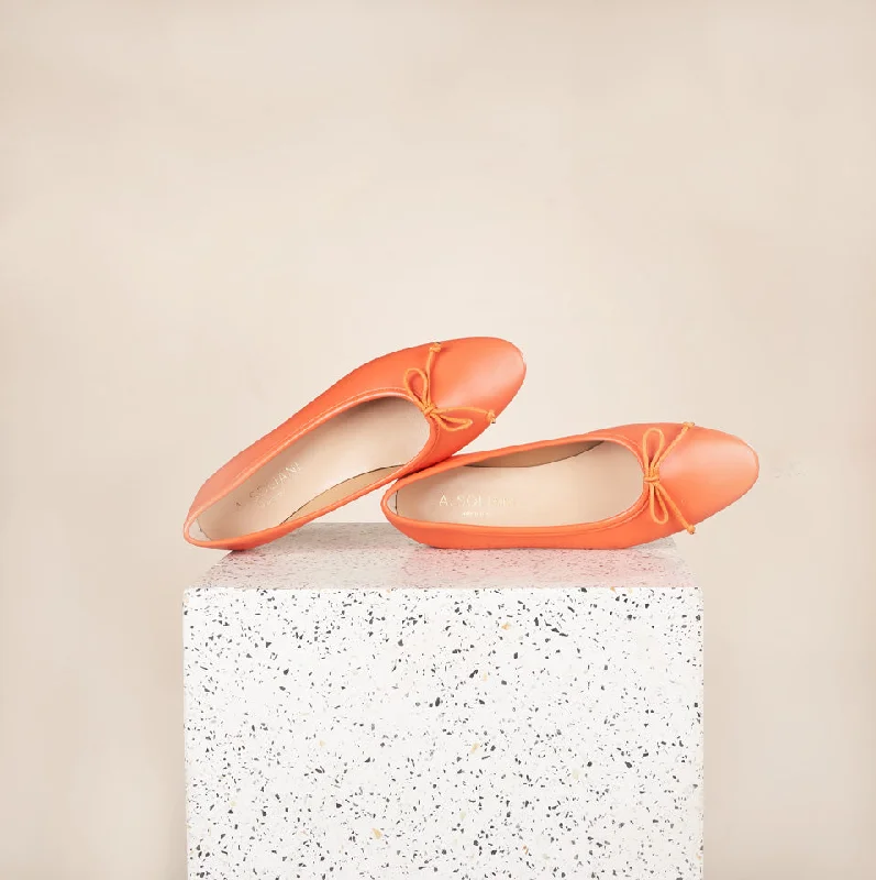 Stunning and eye-catching women's footwearComo - Sorbet