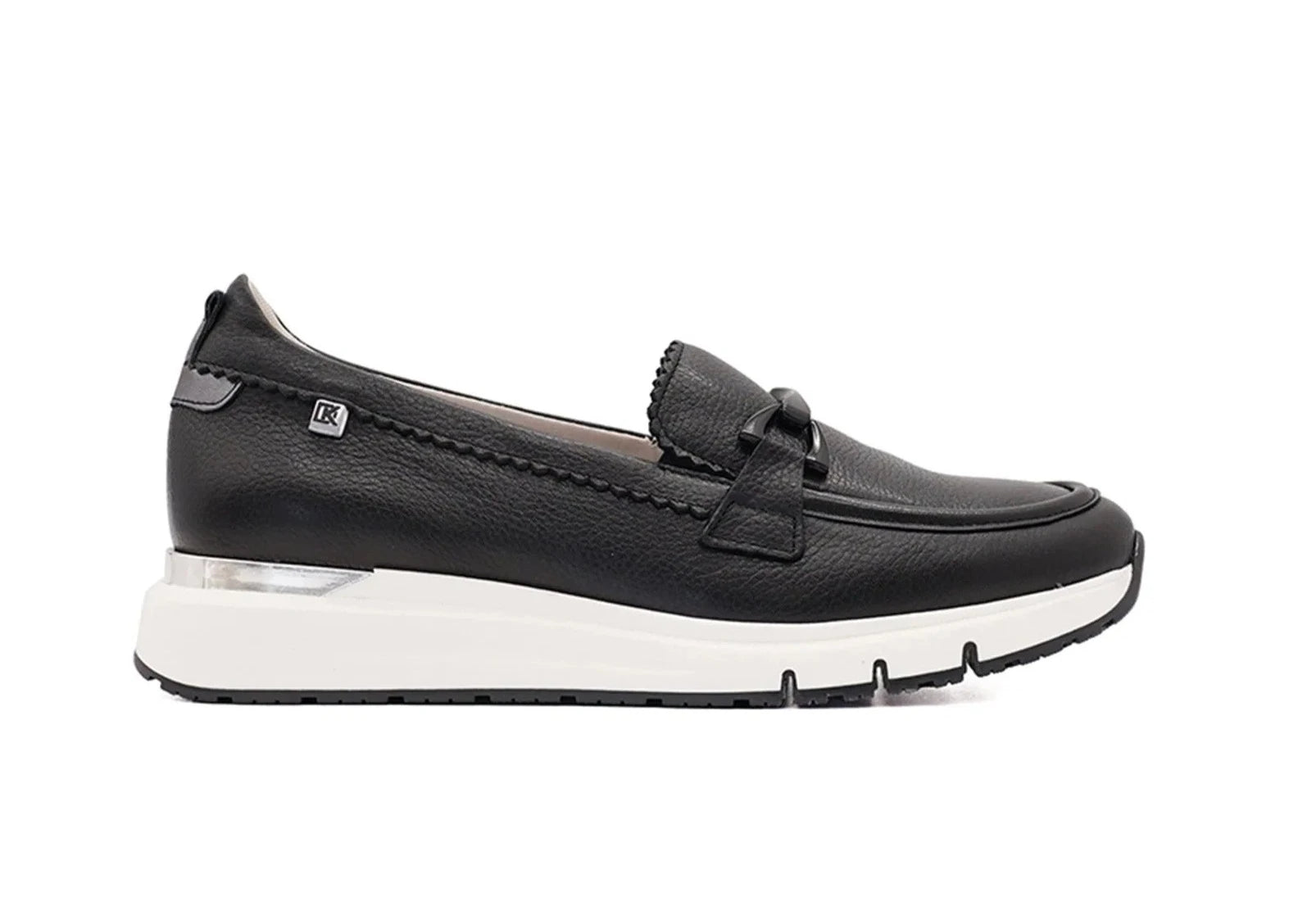 Chic and stylish women's shoes for fashion-conscious womenDorking by Fluchos Serena D9047 Women's Loafer Chic and stylish women's shoes for fashion-conscious womenDorking by Fluchos Serena D9047 Women's Loafer