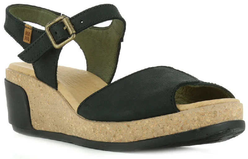 Elegant and sophisticated women's shoes for red carpet eventsEl Naturalista Women's N5000 Pleasant Sandal