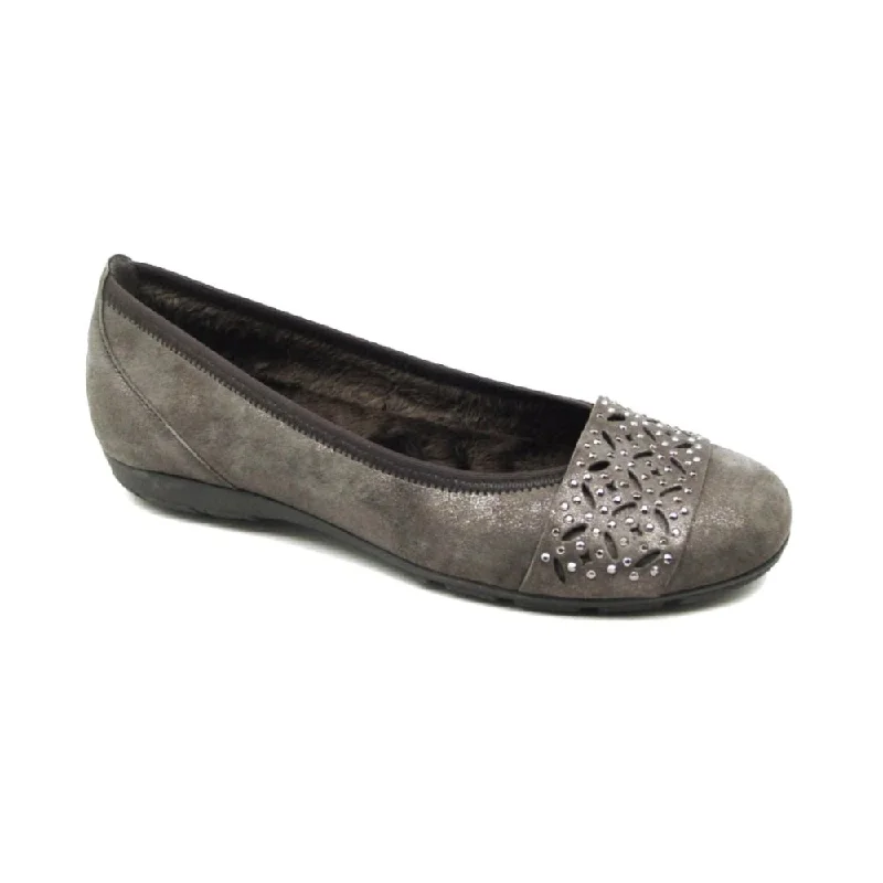 Comfy and stylish women's shoes for everyday eleganceGabor Women's 7.4160.33 Embellished Ballet Flat - Grey Metallic Comfy and stylish women's shoes for everyday eleganceGabor Women's 7.4160.33 Embellished Ballet Flat - Grey Metallic