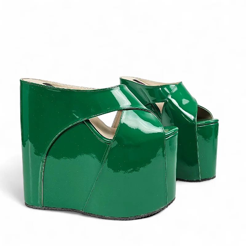 Bold and colorful women's shoes for making a statementGreen Gloss High Heel Wedge Platform Mule Slip Ons Bold and colorful women's shoes for making a statementGreen Gloss High Heel Wedge Platform Mule Slip Ons