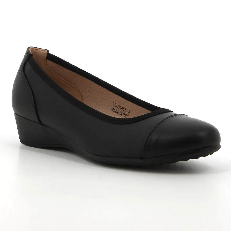 Stunning and eye-catching women's footwearHush Puppies Rishelle Wedge - Black Mono Stunning and eye-catching women's footwearHush Puppies Rishelle Wedge - Black Mono