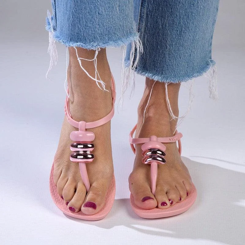 Elegant and sophisticated women's shoe stylesIpanema Rumi Ladies Thong Sandals - Pink Elegant and sophisticated women's shoe stylesIpanema Rumi Ladies Thong Sandals - Pink