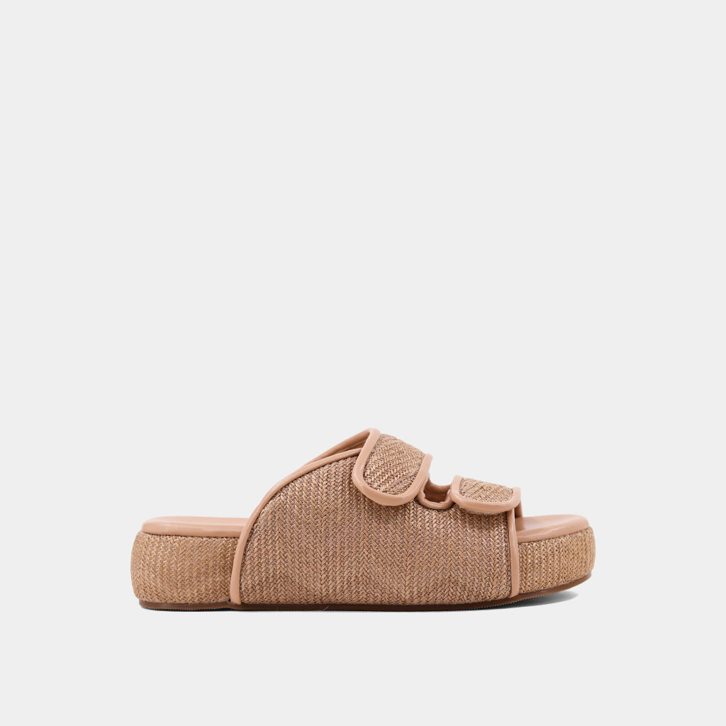 Chic and stylish women's shoes for graduation ceremoniesLILLIAN