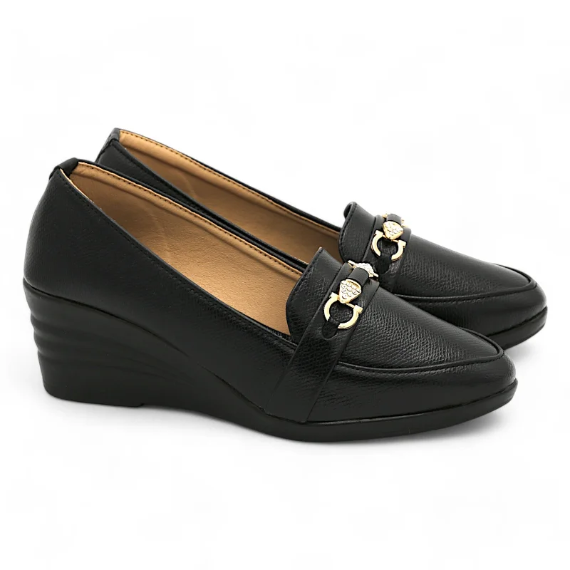 Luxurious and comfortable women's shoe options for special occasionsM0294 wedge pump
