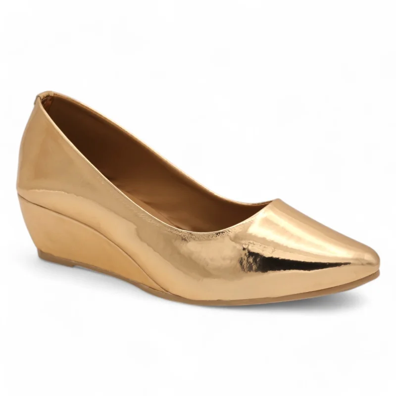 Chic and stylish women's shoes for garden partiesM0357 patent wedge