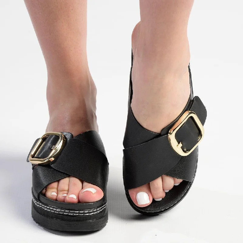 Practical and stylish women's shoes for travelMadison Janiel Cross Over Mule - Black Practical and stylish women's shoes for travelMadison Janiel Cross Over Mule - Black